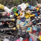 嵊州某加工点非法加工危险废物20余吨